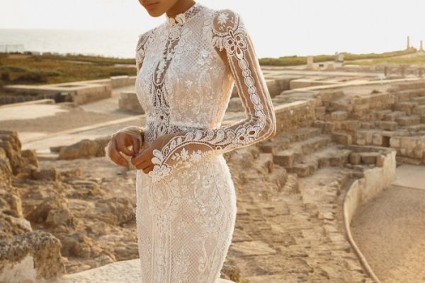 Sleek elegant wedding dresses