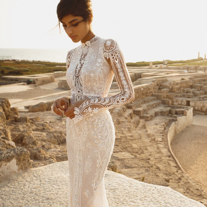 Sleek elegant wedding dresses