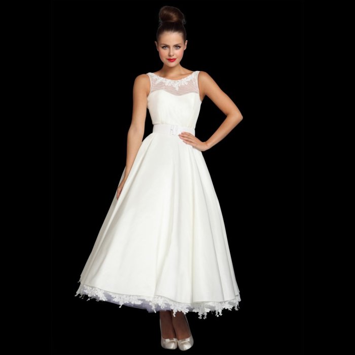 Vintage wedding dresses tea length